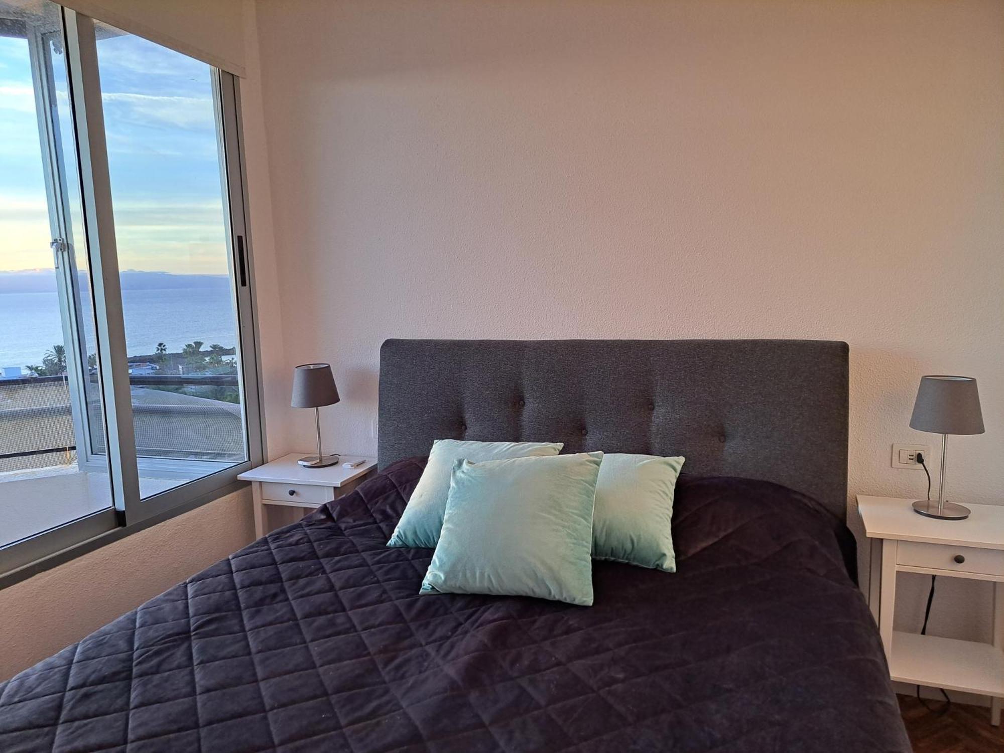 Cozy Ocean And La Gomera View Appartment Playa de las Américas Buitenkant foto